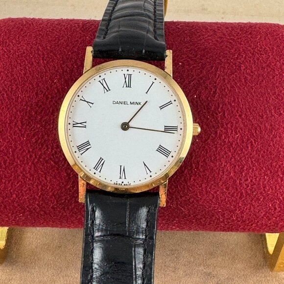 Vintage Stunning Daniel Mink Designer Swiss Made Watch. Extremely Thin - Picture 5 of 7